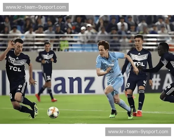 巅峰博弈：蔚山现代VS日本豪强，谁才是东亚足坛的真正霸主？